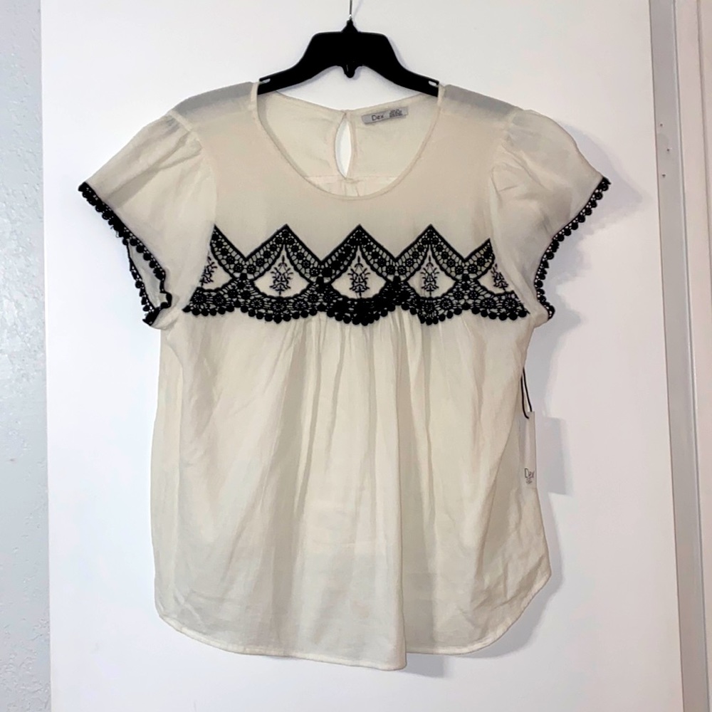 Dex BNWT Embroidery Top Size 3XL